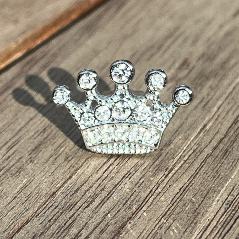 Crown-Shaped Sneaker Shoelace Rhinestone Charm
